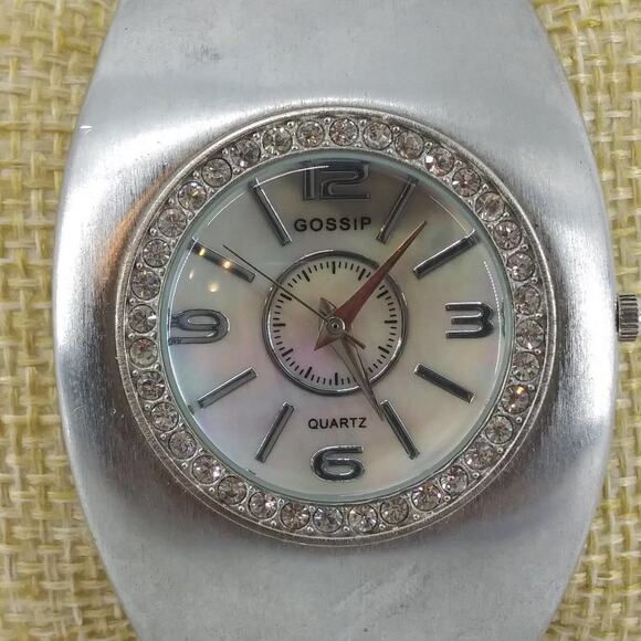 Gossip Silver Tone Quartz Wristwatch Cuff Band Watch - Picture 3 of 10